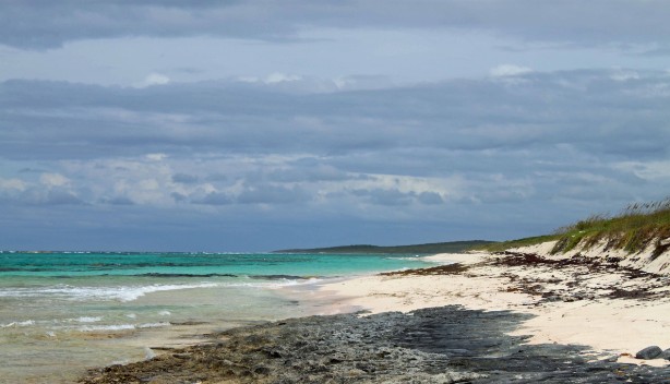 shipwreck beach, Morrisville, Long Island, Bahamas